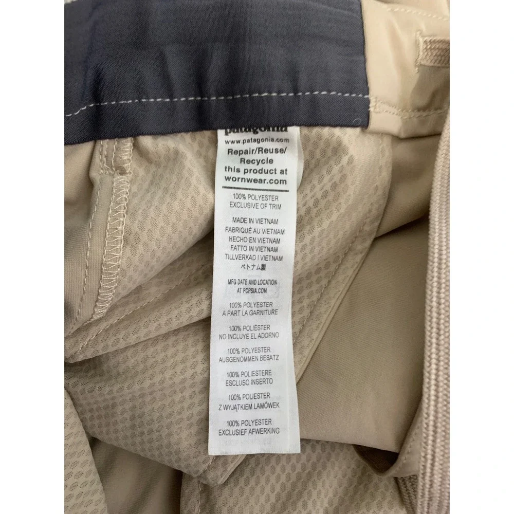 Patagonia Shorts Mens Large Beige Skyline Traveler Hiking Outdoor Performance 8